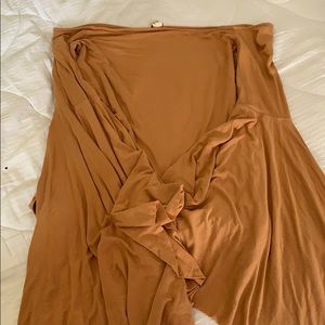 Off the shoulder belled sleeves